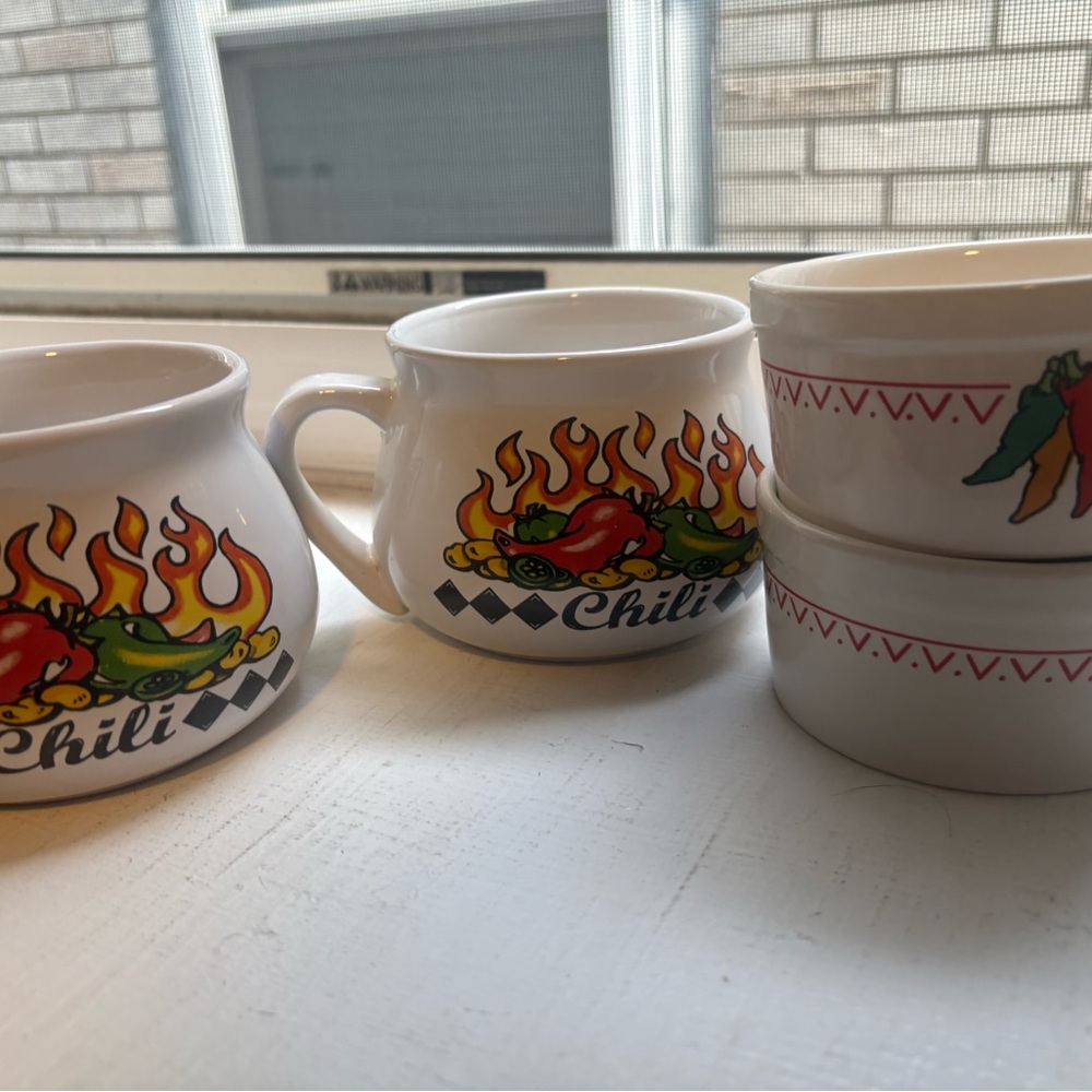Vintage Chili Pepper Design Mug and Bowl Set